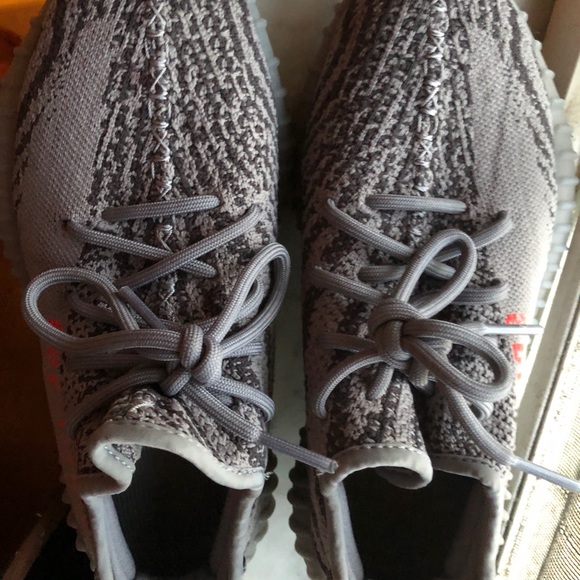 Yeezy beluga size 6.5 - Picture 6 of 7